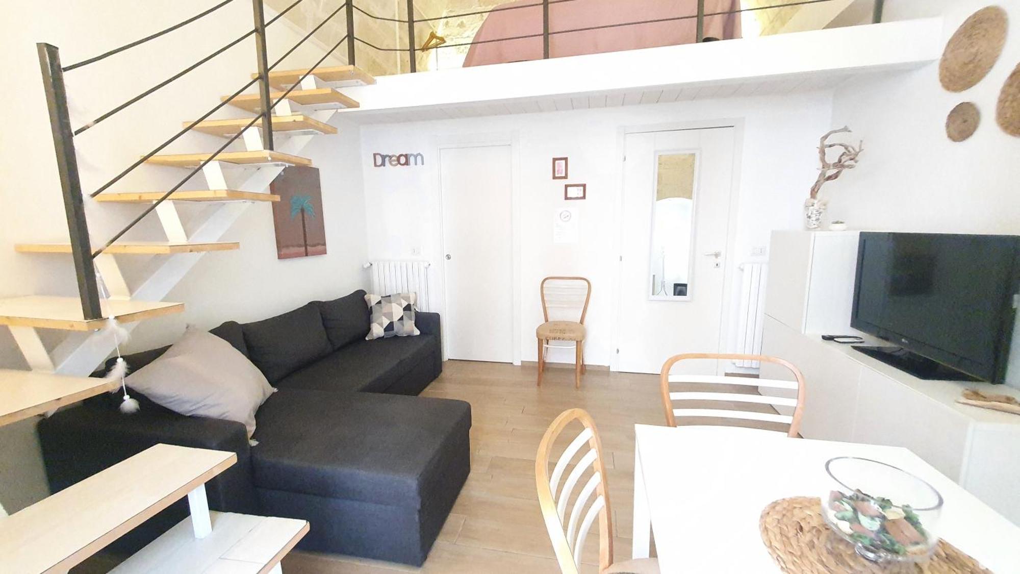 Central Station Apartments - Bari Centro Екстер'єр фото